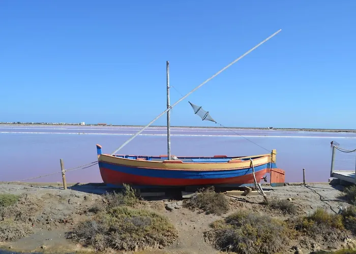Maison Avec Beaucoup De Caracteres Bages (Aude)