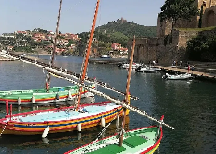 Villa Maison Avec Beaucoup De Caracteres Bages (Aude)